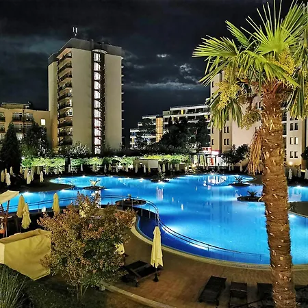 Апартаменты Royal Premium Residence- Sunny *